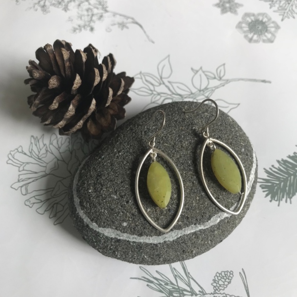 Ann Taylor Green Beaded Silver Dangle Earrings